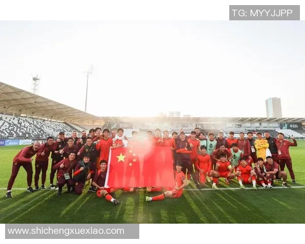 中国男篮强势逆转澳大利亚队 备战世界杯信心倍增