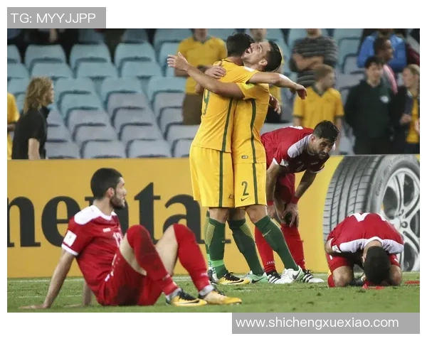 津门虎迎强劲对手激烈对决鏖战绿茵展现硬核实力争锋时刻 津门虎迎强劲对手激烈对决鏖战绿茵展现硬核实力争锋时刻